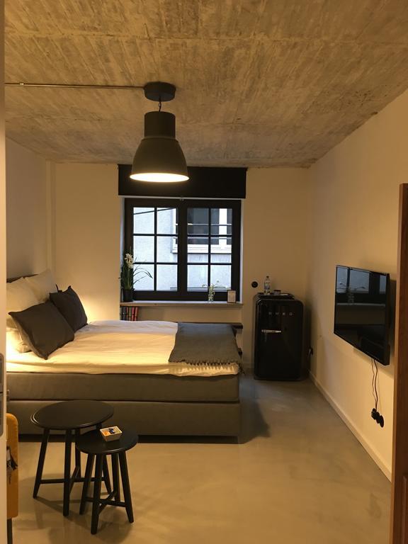 Square Rooms 8 Dusseldorf Bilik gambar
