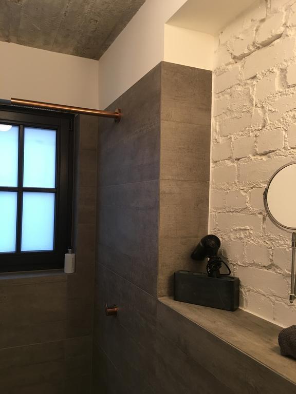 Square Rooms 8 Dusseldorf Bilik gambar